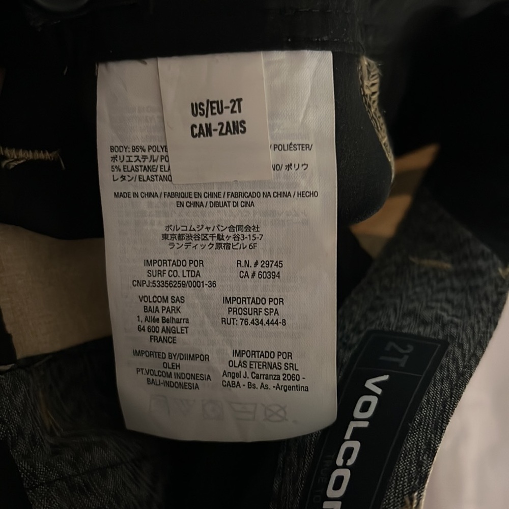 Volcom - Picture 6 of 6